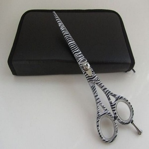 กรรไกรตัดผมสแตนเลสสำหรับร้านเสริมสวยอุปกรณ์ตัดผมมืออาชีพ - Product Image 4