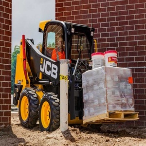 Minicargadora JCB Usada en Buen Estado, con Capacidad de Trabajo en Construcción y Agricultura, Incluye Motor, Rodamientos y Caja de Cambios - Product Image 3
