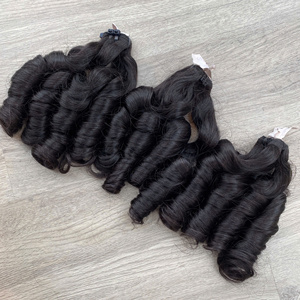 Couleur noire naturelle Bouncy Curly Texture 100% Prix d'usine Super Double Drawn Beautiful Human Hair Bundle - Product Image 5