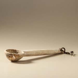 Ensemble de cuillères en bois faites à la main de style vintage, cuillères rustiques en bois sculpté, ustensiles de cuisine traditionnels, décoration de maison de style campagnard - Product Image 3
