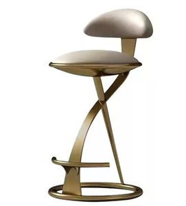 Tabouret de bar moderne et écologique en métal avec structure métallique, design minimaliste, mobilier d'îlot de cuisine, siège stable à hauteur de comptoir - Product Image 6