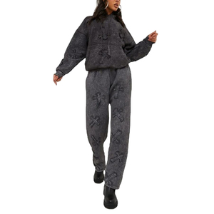 Survêtement femme 100% coton délavé à l'acide, respirant, coupe oversize, avec logo personnalisé, vente en gros - Product Image 3
