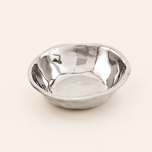 Bol décoratif en aluminium texturé fait main avec bords brisés, centre de table en métal martelé argenté de luxe pour la décoration intérieure - Product Image 4