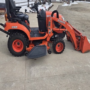 รถแทรกเตอร์คูโบต้า BX2680 ดีเซล มินิ 4x4 พร้อมระบบขับเคลื่อน 4 ล้อ เครื่องยนต์ Massey ปั๊มเกียร์บ็อกซ์ เหมาะสำหรับใช้งานในฟาร์ม ซื้อเลย คุณภาพพรีเมียม - Product Image 2