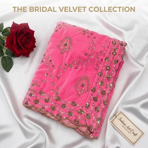 Superbe dupatta de mariée rose en velours avec broderie florale dorée Zari sur toute la surface, châle de mariage exquis - Product Image 2