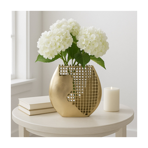 Florero Decorativo de Aluminio Hecho a Mano para Espacios Residenciales y Comerciales, Arreglos Florales y Decoración Contemporánea - Product Image 2