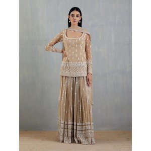 Hermoso Conjunto Ligero de Top, Pantalón y Dupatta Estilo Indio/Pakistaní para Fiesta, Elegante y con Estilo - Product Image 6