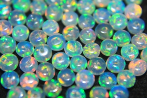 Perles d'opale naturelle éthiopienne de qualité AAA, pierre de naissance d'octobre, perles rondelles lisses avec jeu de couleurs pour la fabrication de bijoux - Product Image 6