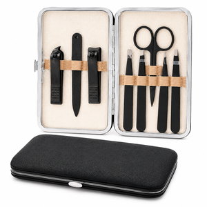 Kit professionnel de pinces et coupe-ongles 8 pièces en acier inoxydable et plastique, outils de manucure avec étui, option de logo personnalisé - Product Image 2