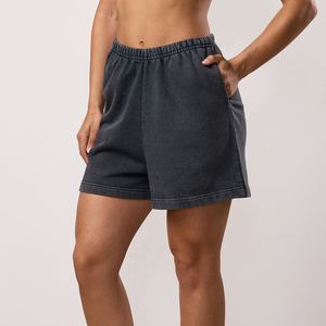 Jeans holgados de alta calidad al por mayor con logotipo personalizado OEM, pantalones cortos de mezclilla holgados para hombre, pantalones cortos de mezclilla para mujer - Product Image 1
