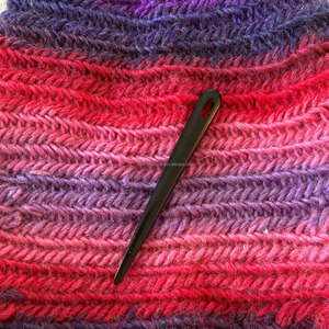 เข็มทอรูปเขาควายพร้อมสลักลายปักเครื่องมือหัตถกรรมแบบดั้งเดิมของอินเดียสำหรับเป็นของที่ระลึก - Product Image 1