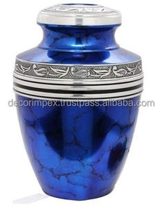 Urna de cremación de nuevo diseño con soporte de metal, suministros funerarios de la mejor calidad, urna de cenizas para adultos de Venta caliente para cenizas humanas - Product Image 2