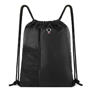 Mochila con Cordón Ajustable TITAN TREAD WEAR Modelo TTW-SB-00012 en Gris y Azul Marino con Bolsillo con Cremallera y Panel Lateral de Malla - Product Image 6