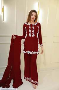 Conjunto de Salwar Kameez de Seda Bordada Étnica para Mujer, Diseño Floral, Kurta, Pantalón y Dupatta, Estilo Modesto para Uso Diario y Bodas - Product Image 2
