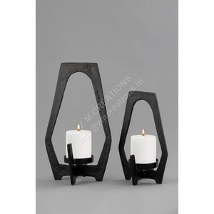 Objets décoratifs de table en métal, style abstrait, ensemble de 2 bougeoirs, décorations de Noël et de Pâques, articles faits à la main, résistants à la chaleur - Product Image 1