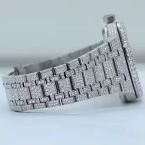 Elegante Reloj de Diamantes Moissanite de Alta Calidad, Estilo Hip Hop Urbano, Disponible en Grandes Cantidades desde India - Product Image 4