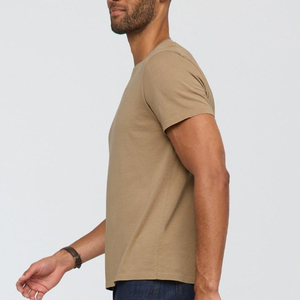 T-shirt en coton surdimensionné pour homme, style décontracté, haute qualité, logo personnalisé, nouveau design, impression sérigraphique, vente en gros - Product Image 4