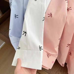 Camisa de manga larga con estampado de lazo para mujer, blusa tejida holgada con cuello de camisa, top informal de primavera - Product Image 2