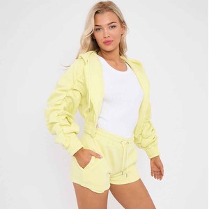 Ensemble 2 pièces en polaire pour femme, haut court à capuche et short, couleur unie, vêtements de sport décontractés, coupe ample, manches longues, printemps-été - Product Image 3