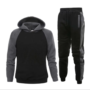 2026 Latest <b>Top</b> Trending Winter Casual Breathable Heavyweight Plus Size Regular Fit Men Tracksuit Made 100% Polyester OEM - Product Image 4