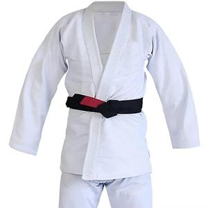 Kimono de karaté haut de gamme en coton épais pour hommes et femmes, idéal pour l'entraînement, la compétition et le Kata, sur mesure, dernière collection - Product Image 5