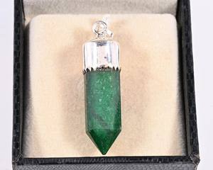 Colgante de Plata de Ley 925 con Cuarzo Verde en Forma de Lápiz y Cadena de Plata |   Collar de Cuarzo Verde Natural |   Joyería de Piedras Preciosas al por Mayor - Product Image 4