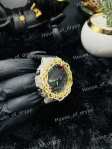 Reloj de Plata 925 con Incrustaciones de Diamantes Moissanite VVS, Diseño de Espinas y Bisel de Piedras Multicolores para Unisex - Product Image 3