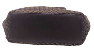 Sac fourre-tout classique en cuir véritable avec un design tendance et un style de transport portable - Product Image 4