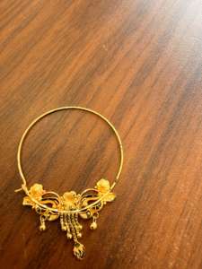 Anneau de nez en or massif 22 carats, bijou de mariage traditionnel indien, design Nath motif paon floral émaillé, grande taille, fil de piercing - Product Image 5