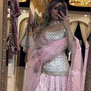 Ropa de fiesta de moda de 3 piezas lista para usar paquistaní Gharara Sharara de diseñador en ropa india y paquistaní al por mayor - Product Image 1