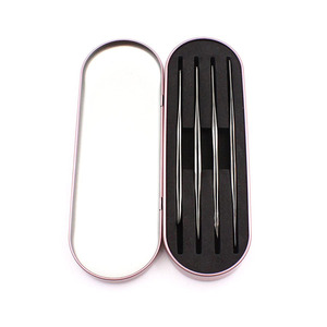 Pochette de rangement durable pour outils cosmétiques (lot de 2) avec design portable, fermeture sécurisée et compartiments organisés pour pinces à cils - Product Image 4