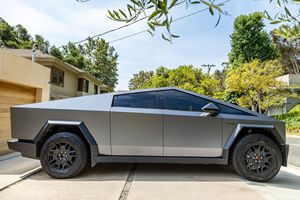 รถมือสองล่าสุดปี 2024 เทสลา ไซเบอร์ทรัค ไซเบอร์บีสต์ พร้อมส่งทั่วโลก - Product Image 5
