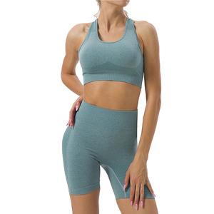 Conjunto de yoga de 2 piezas para mujer, de color liso, de secado rápido, sin costuras, transpirable, a prueba de golpes, con sujetador deportivo de tiras y leggings de cintura alta con efecto levantacola. - Product Image 5