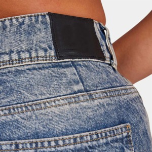 Jeans de Mezclilla Formales para Mujer, Cintura Media, Corte Recto, Transpirables, Color Sólido, Lavado a la Moda, Alta Calidad OEM - Product Image 5