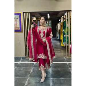 Conjunto de 3 Piezas para el Festival Eid con Bordado, Estilo Moderno, Secado Rápido, para Fiesta, para Mujer - Product Image 1