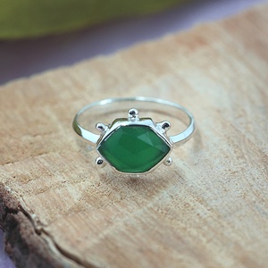 Bague statement en onyx vert naturel, sertie d'argent sterling 925, faite à la main, géométrique, à facettes, bijou pour femme - Product Image 6