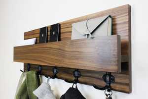 Étagère murale double minimaliste en bois pour cuisine, avec crochets en fer durables pour outils, clés et accessoires, design écologique - Product Image 5