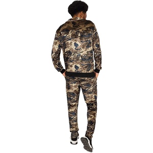 Fabricant Ensemble survêtement 3D unisexe en polaire technique d'hiver personnalisé Pantalon de survêtement à capuche en polyester de haute qualité et respirant par sublimation - Product Image 3