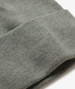 Bonnets d'hiver en acrylique personnalisés avec logo brodé, à revers côtelé, bonnets tricotés, bonnets personnalisés - Product Image 2