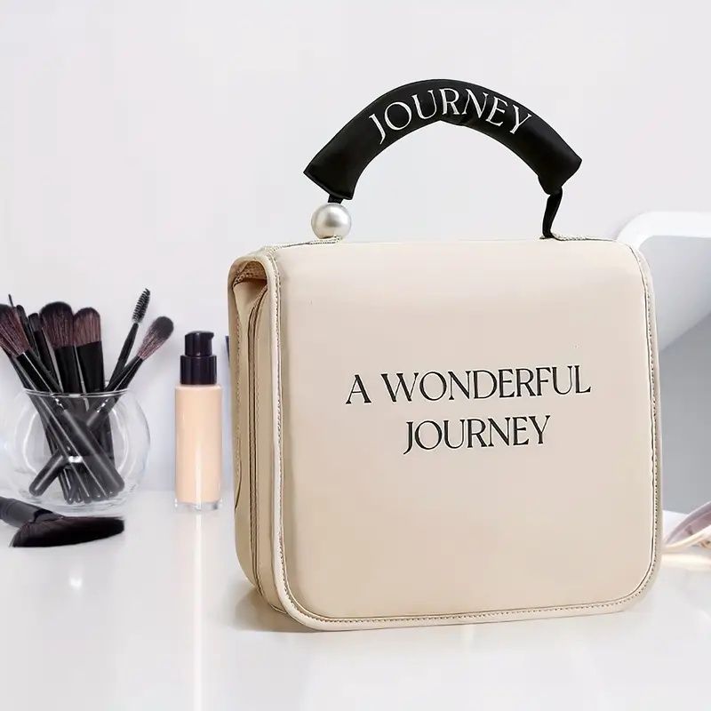 Marrone chiaro. Colore