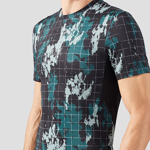 Camiseta Deportiva de Manga Corta con Cuello Redondo y Estampado Sublimado Negro Personalizada para Hombre, 100% Poliéster, Absorbe la Humedad, para Todas las Temporadas - Product Image 4