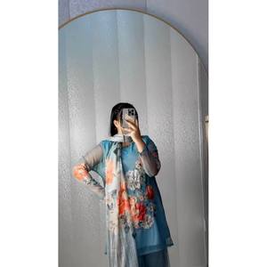 Ensemble Salwar Kameez en polyester fantaisie, imprimé numérique et broderie Khatali authentique, idéal pour les fêtes - Product Image 5