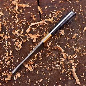Cuchillo de vaquero forjado a mano de acero de Damasco, cuchilla fija EDC de espiga completa, mango de madera Pakka con funda de cuero, personalizado OEM - Product Image 5