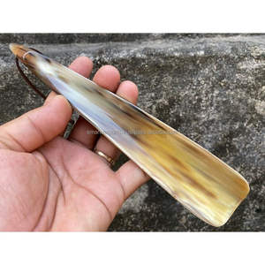 Calzador de Cuerno de Toro Tallado a Mano, Mango Largo y Resistente, Ecológico, Duradero, Artesanía Natural, Accesorio Diario para Calzado, Suave - Product Image 2
