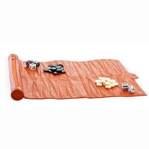 Jeu de backgammon de voyage en cuir de haute qualité, pliable et portable, avec dés et sacs de rangement à fermeture éclair, idéal comme cadeau - Product Image 1