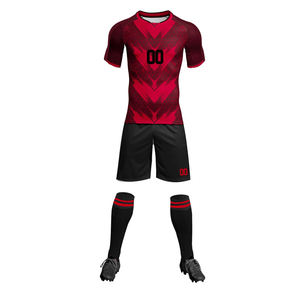Uniforme de Fútbol Personalizado para Hombre, Camiseta de Manga Corta con Estampado Geométrico Rojo y Negro, Pantalones Cortos y Calcetines, Absorbe la Humedad, para Todas las Temporadas - Product Image 1