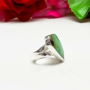 Bague en chrysoprase de Boulder, argent sterling 925, faite à la main, bague d'amour pour femme, cadeau pour elle, bijoux - Product Image 4