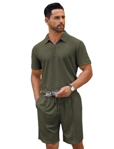 Ensemble décontracté deux pièces pour homme 100 % polyester en molleton tricoté imprimé numériquement, chemise à col polo et short respirant à motif floral pour l'été - Product Image 1