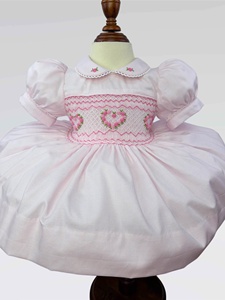 Fabricant de robes vietnamiennes : Robe en coton blanc pour filles avec broderie florale rose et col Peter Pan - Product Image 4