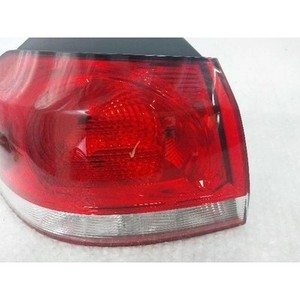 Luz Trasera Izquierda Usada para Golf 5K0945095N - Product Image 3